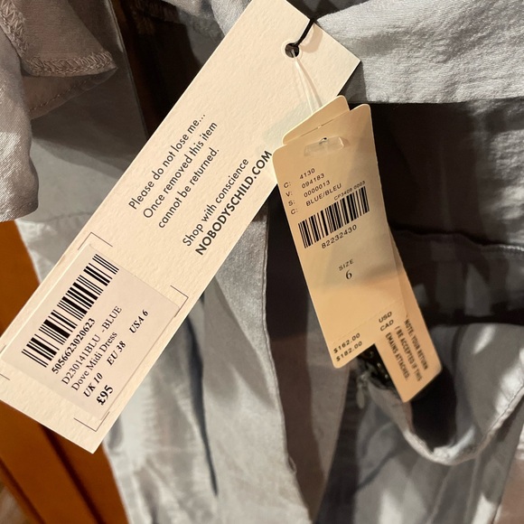 Nobody’s Child Flutter-Sleeve Sweetheart Side-Slit Dress - Picture 3 of 6